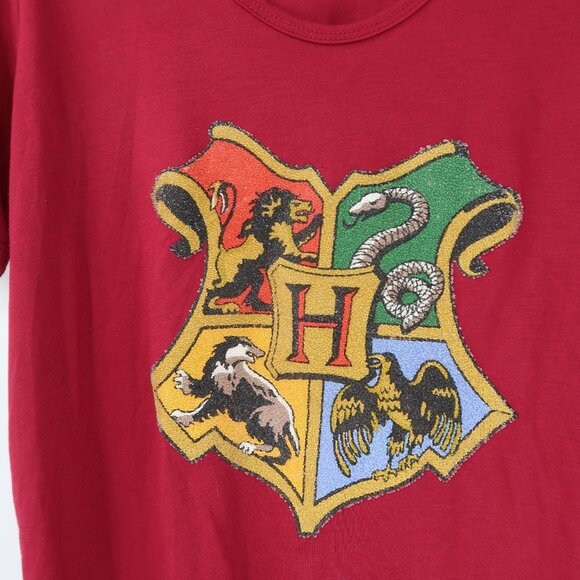 Warner Bros. Red Harry Potter Crest Short Sleeve Tee - Picture 8 of 9